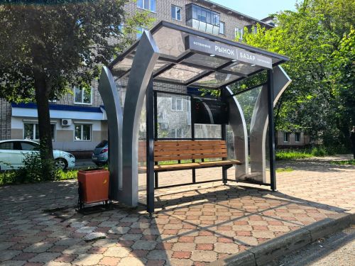 В Лениногорске на автобусной остановке появилось электронное табло