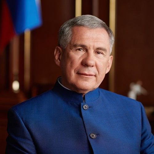 Рустам Минниханов дал поручения по развитию общественной сети Wi-Fi