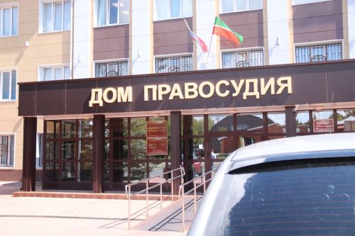 Бывший начальник Госавтоинспекции Лениногорска оказался на скамье подсудимых