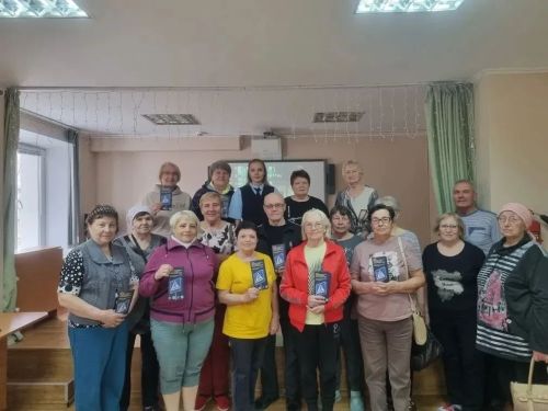 В Центре социальной помощи «Долголетие» Лениногорска прошла беседа о правилах дорожного движения
