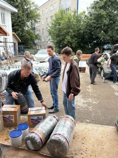 «В добрый путь, Женя!»