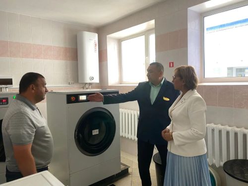 Министр труда РТ посетила Лениногорский дом-интернат для престарелых и инвалидов