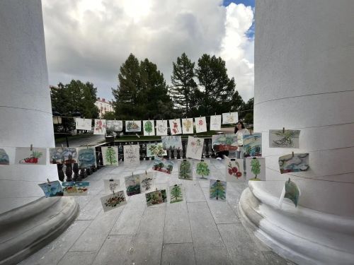 В Лениногорске прошел первый городской пленэр в рамках республиканского проекта «Лето в Татарстане»