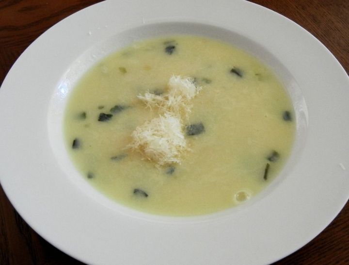 Крем-суп с курицей и брокколи, на заметку лениногорским хозяюшкам