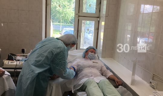 Акушеры-гинекологи и врачи Перинатального центра РКБ вместе сдали кровь