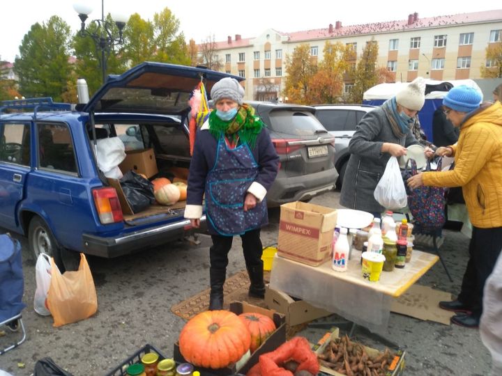 В Лениногорске провели сельскохозяйственную ярмарку