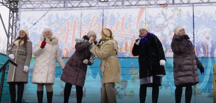 Рождество в Лениногорске отметили гуляниями на свежем воздухе