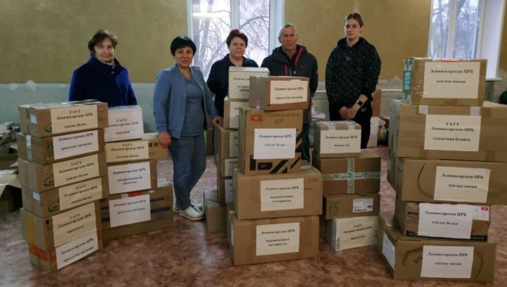 Медики ЦРБ Лениногорска собрали для мобилизованных гуманитарную помощь