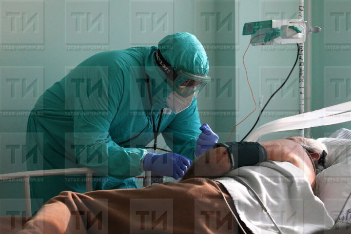 За прошедшие сутки втрое больше татарстанцев были госпитализированы с ковидом