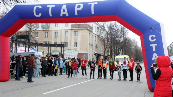 В Лениногорске прошла 65-ая легкоатлетическая эстафета