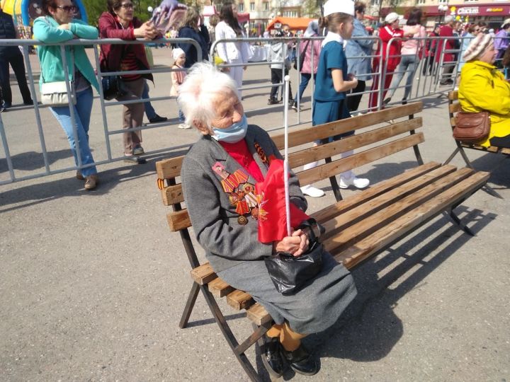 Для жителей Лениногорска приготовили праздничную программу,посвященную Дню Победы.