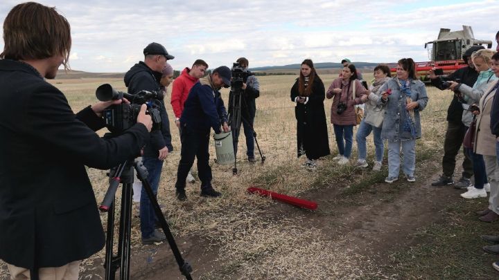 Современное земледелие в Лениногорском районе: метеостанции, дроны, интернет-сервисы