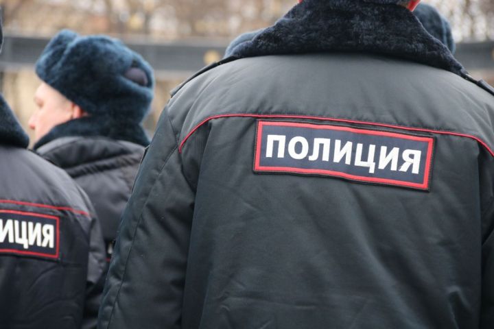 В Лениногорске задержали парня с наркотиками в кармане