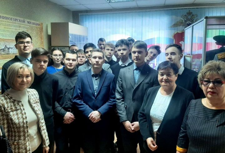 Студенты Лениногорского нефтяного техникума посетили отдел полиции