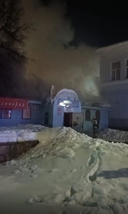 В Лениногорске сгорел магазин «Алые паруса»