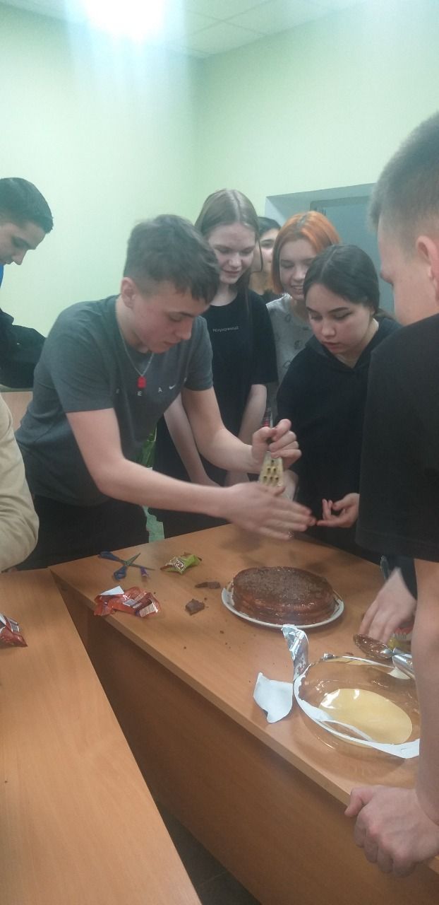 В общежитии Лениногорского нефтяного техникума весело прошел День студента