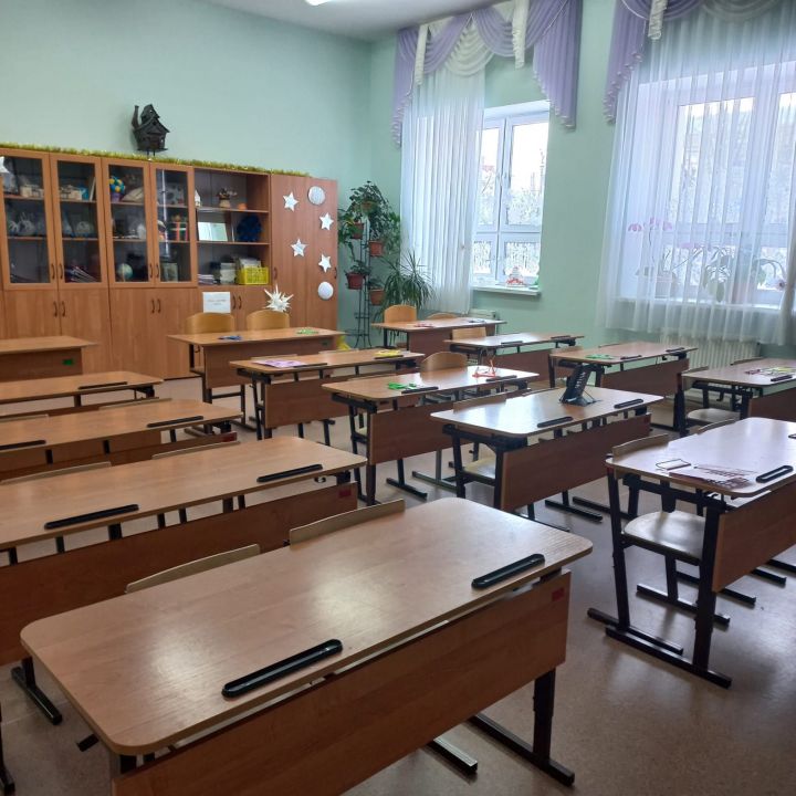 В Лениногорском районе в связи с аномальными холодами продлены школьные каникулы до 10 января