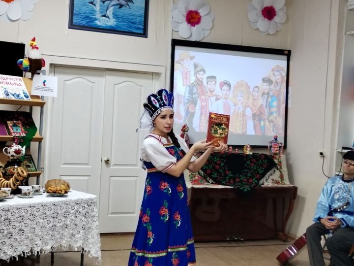 Лениногорские школьники прошли литературно-фольклорное путешествие «Люблю твою, Россия, старину»