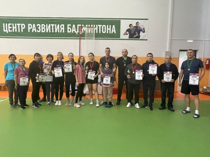 В Лениногорске прошел открытый чемпионат по бадминтону