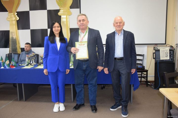 Лениногорские шахматисты стали чемпионами Республики Татарстан