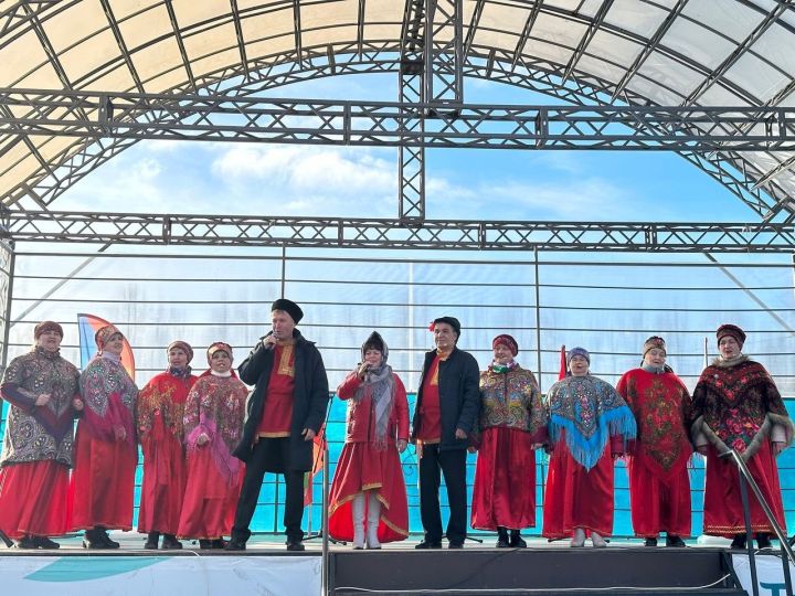 В Лениногорске прошел праздничный концерт, посвященный Дню народного единства