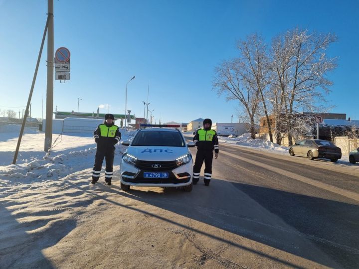 В Лениногорске 27-летний мужчина дважды в течение дня был остановлен госавтоинспекторами за нарушение правил тонировки