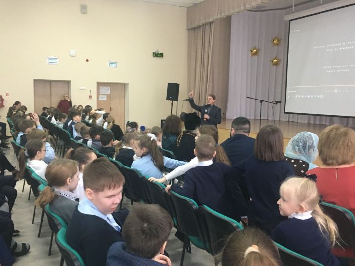 В школе № 2 Лениногорска с учащимися провели беседу на тему нравственности