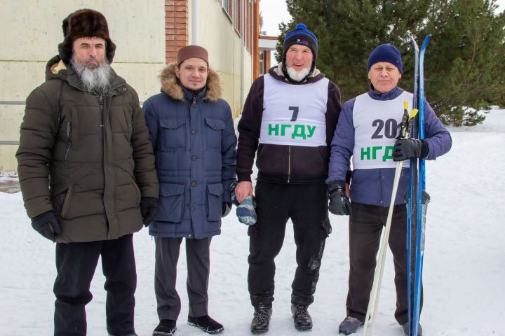 В первых лыжных гонках среди мусульманской молодежи Татарстана победу одержали кукморцы