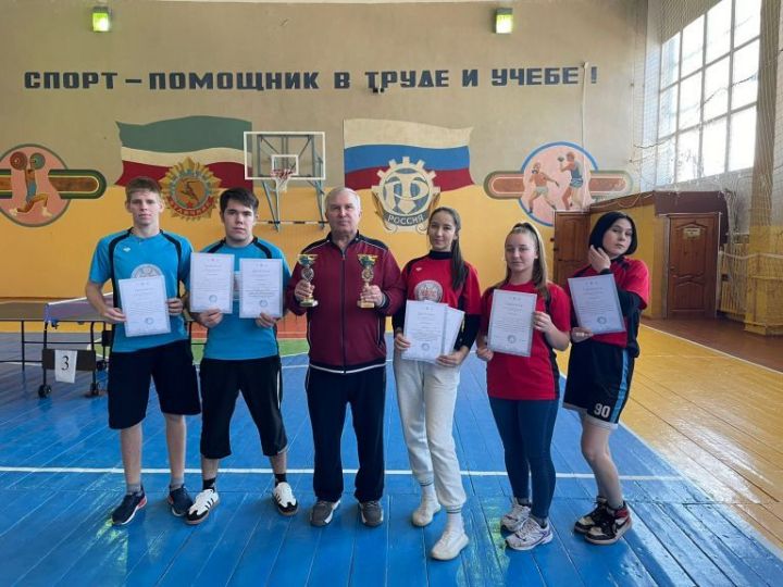 Студенты Лениногорского политехнического колледжа привезли с соревнований два золотых кубка