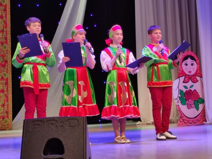 Во Дворце культуры Лениногорска прошел муниципальный конкурс «Русская матрешечка»