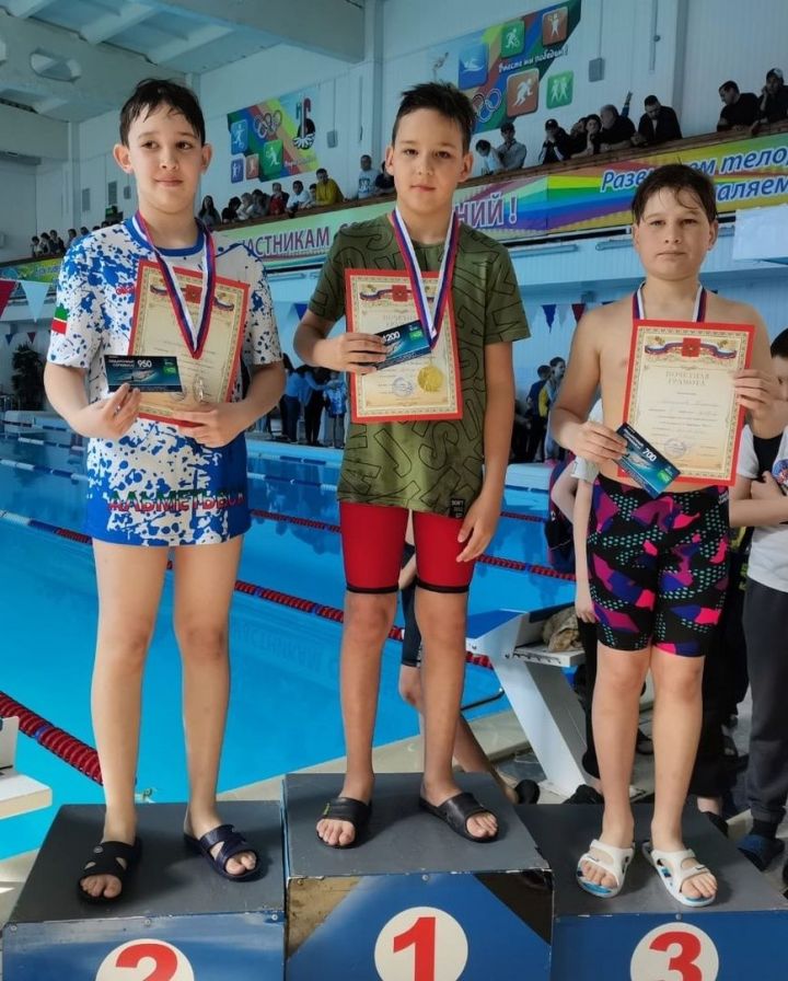 Лениногорские пловцы заняли призовые места в республиканских соревнованиях