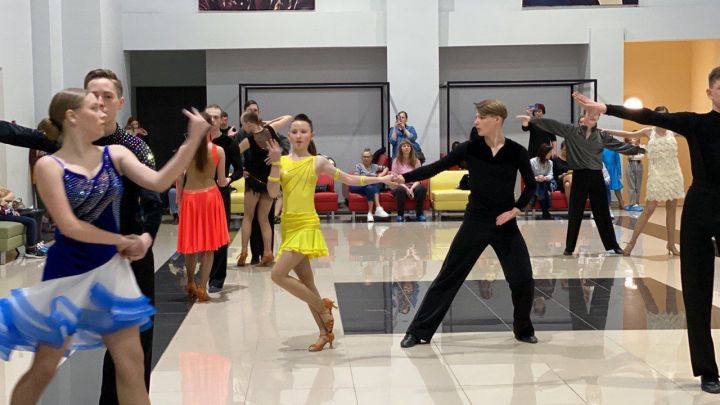 Лениногорцы выступили на турнире по спортивно-бальным танцам «Капелька - 2023»