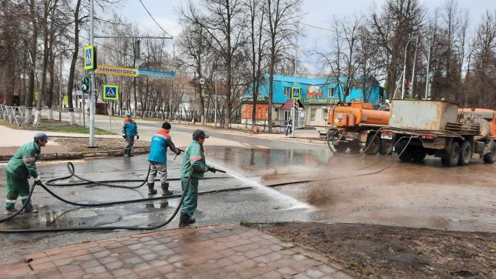 На улицы Лениногорска выйдут поливальные машины
