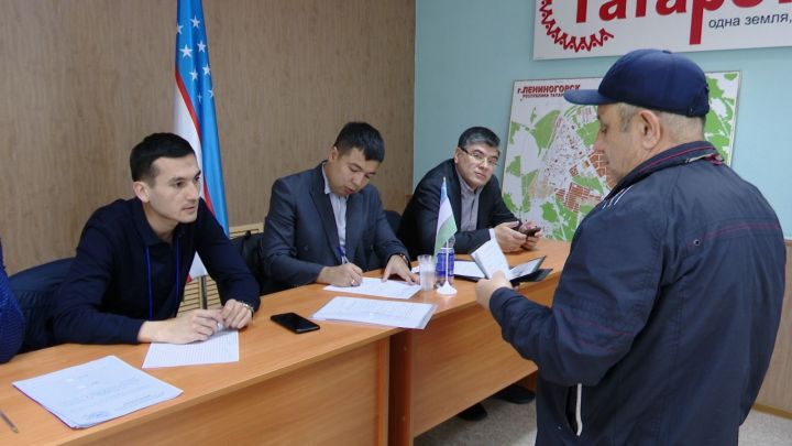 Члены узбекской диаспоры Лениногорска голосовали за проект конституции Узбекистана