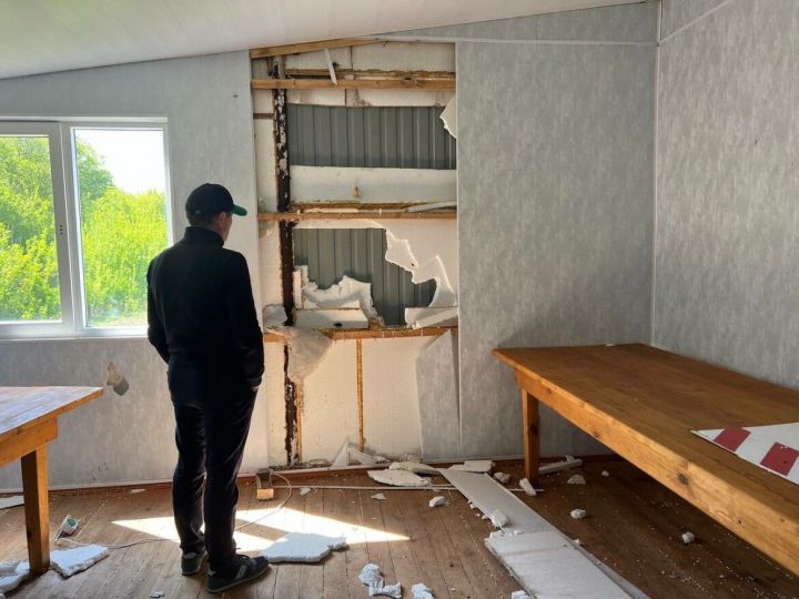В Пестрецах вандалами разгромлен местный ипподром