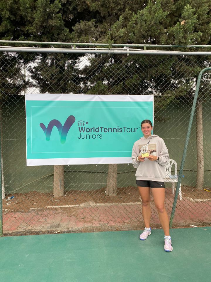 Спортсменка из Лениногорска завоевала первое место на международном турнире по теннису в Тунисе
