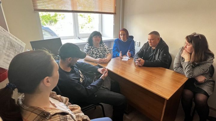 В Лениногорске провели информационный час с жителями города на тему: «Социальный контракт: новые возможности»