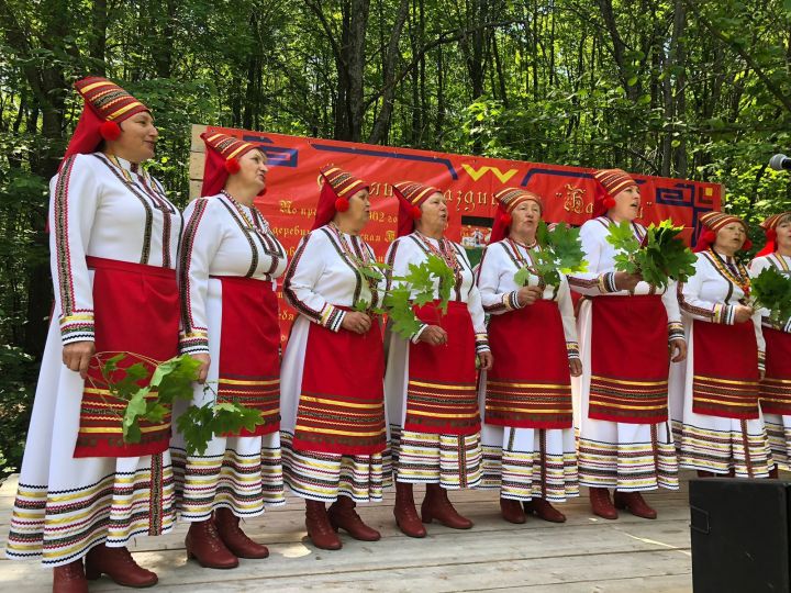 На уникальный мордовский праздник «Балтай» в Лениногорский район съехались мордовские коллективы Татарстана