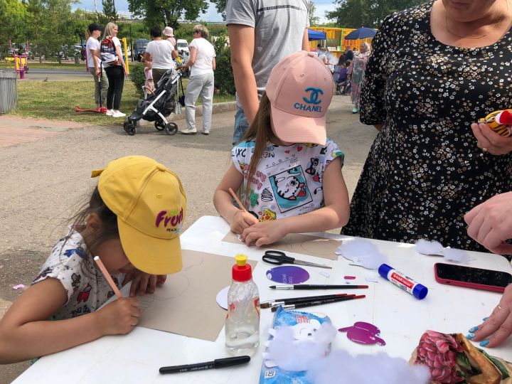 В Лениногорске на семейном празднике в честь Курбан-байрам прошли интерактивы с детьми и взрослыми