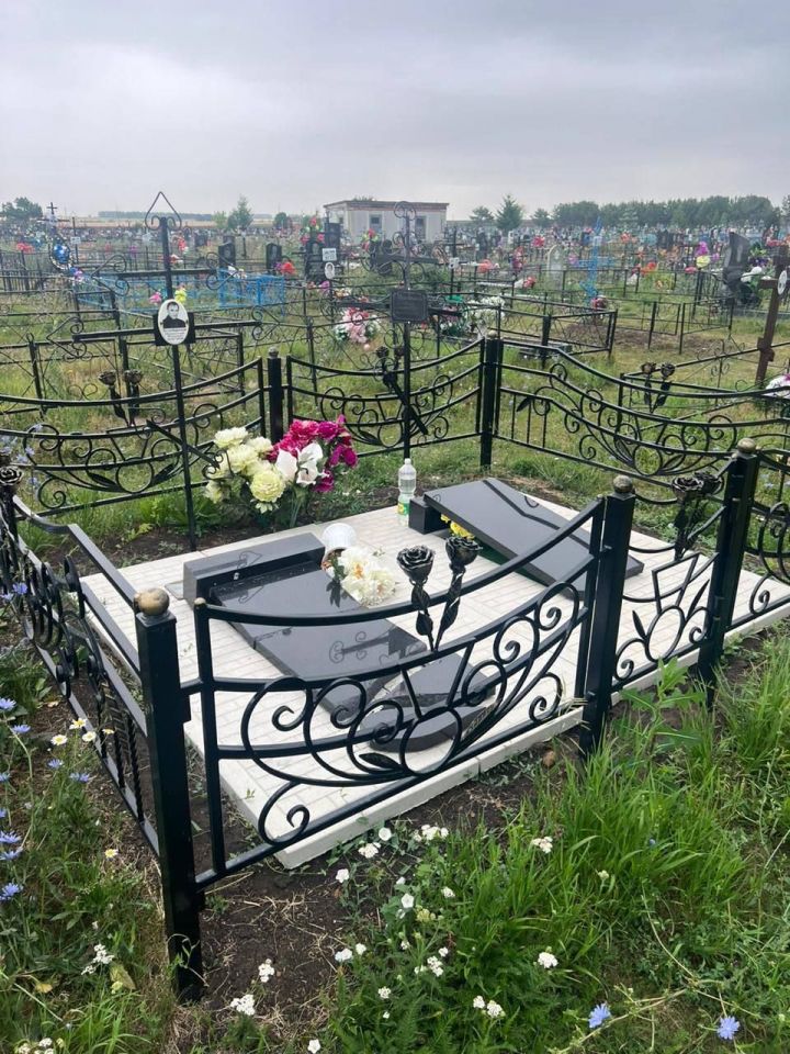 В столице Татарстана на кладбище орудует шайка варваров