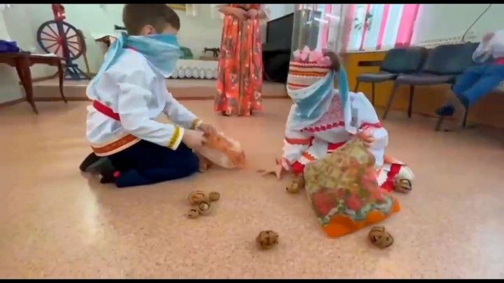 В Лениногорском краеведческом музее дети играли в старинные игры народов России