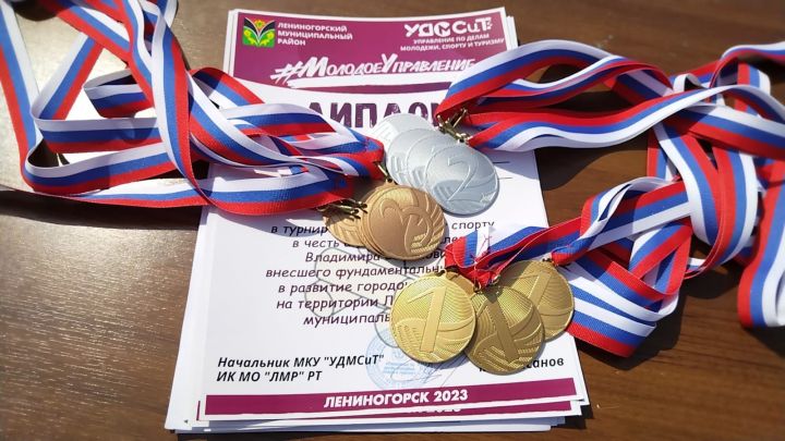 В Лениногорске прошёл турнир по городошному спорту