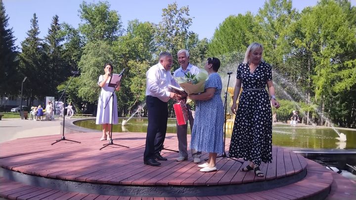 В Лениногорске чествовали семейные пары - юбиляров совместной жизни