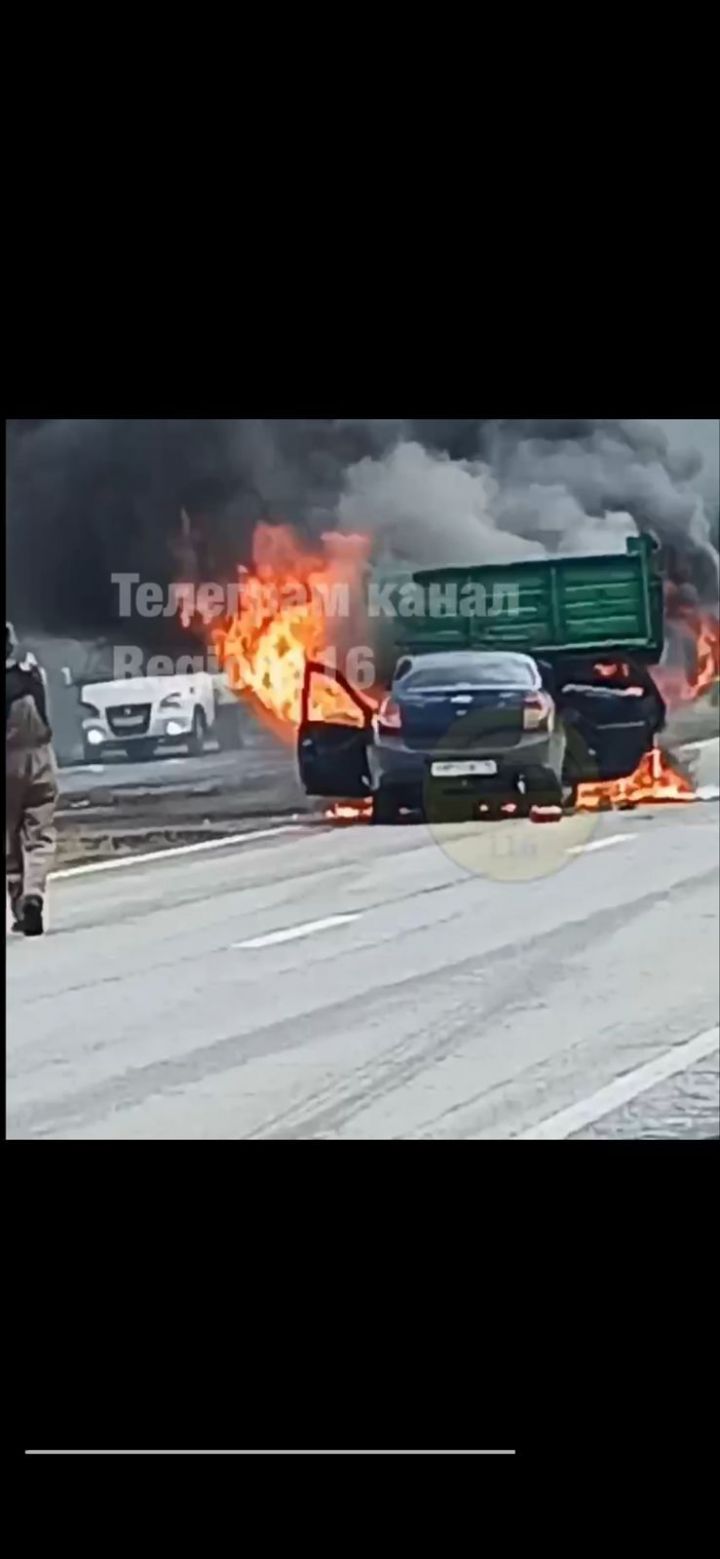 В соседнем с Лениногорском районе в ДТП заживо сгорел человек