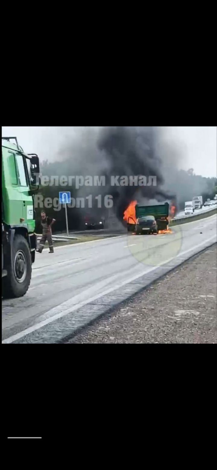 В соседнем с Лениногорском районе в ДТП заживо сгорел человек