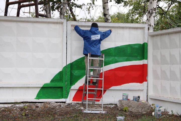 В Лениногорске на улице Чайковского появится граффити