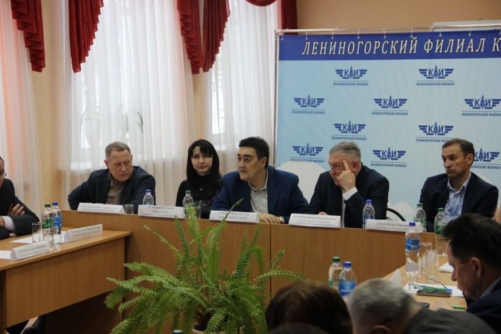 В Лениногорске прошло отчетное совещание в ЛФ КНИТУ-КАИ