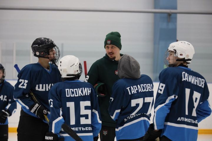 В Лениногорске прошел хоккейный турнир «Шугалак»