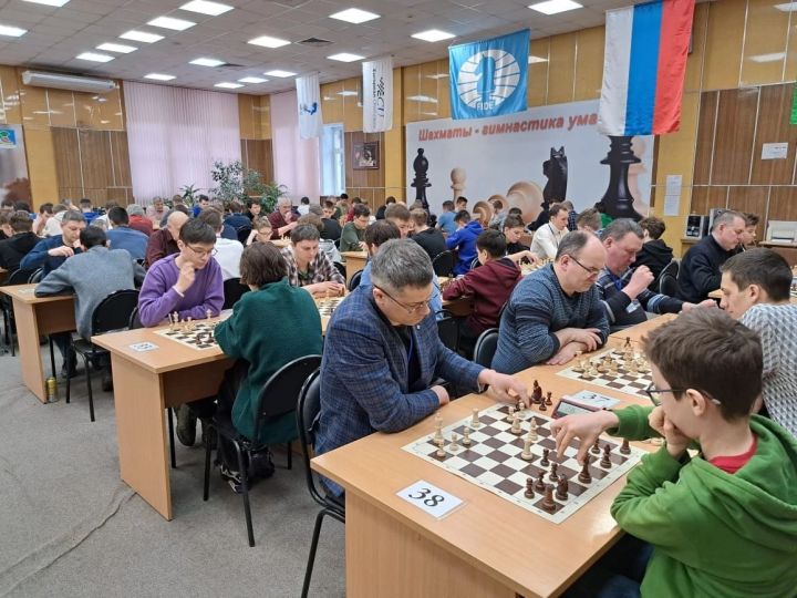 Лениногорские шахматисты выступили на чемпионате Приволжского федерального округа по быстрым шахматам