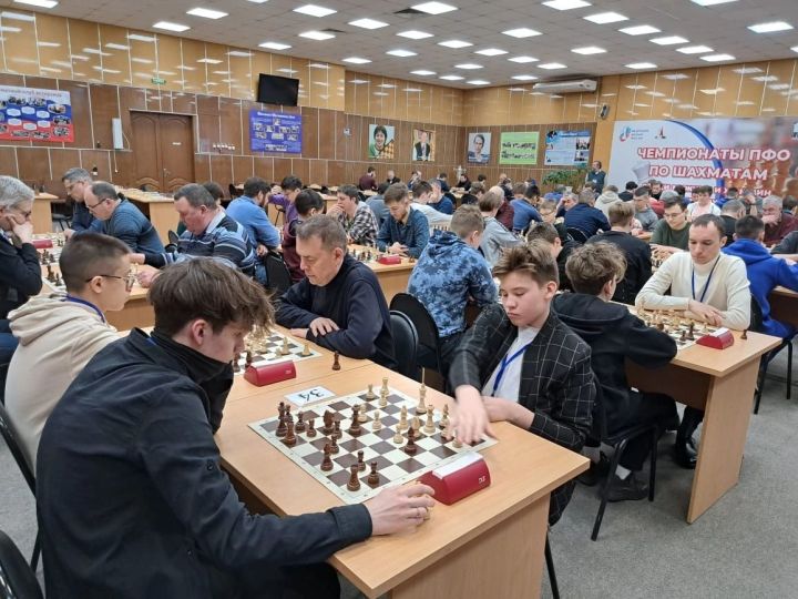 Лениногорские шахматисты выступили на чемпионате Приволжского федерального округа по быстрым шахматам